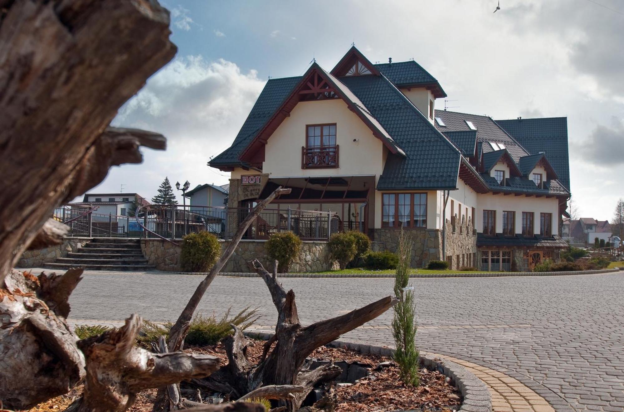 Skalny Dworek Новы-Тарг Экстерьер фото